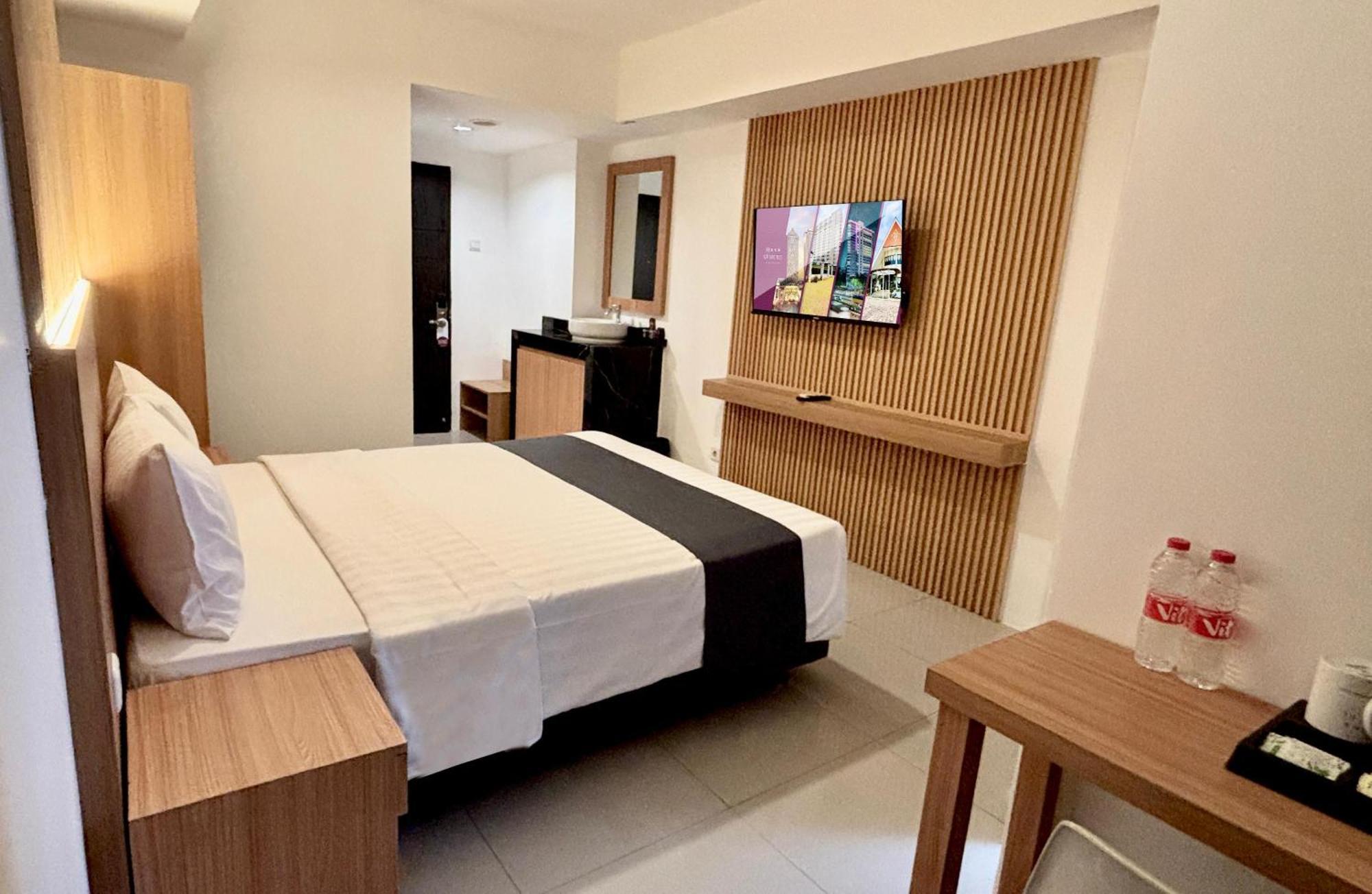 Nemuru Hotel Ciputat Pondokcabe Hilir Ngoại thất bức ảnh